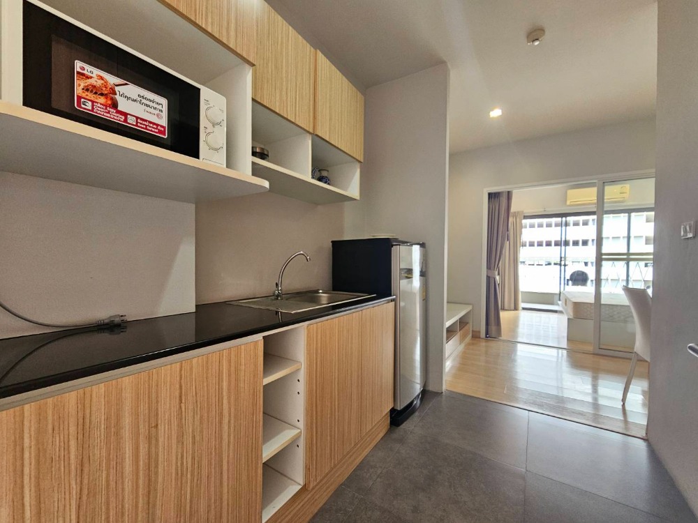 For RentCondoOnnut, Udomsuk : <<For rent>> Pet-friendly condo ((only cats)) near BTS On Nut 550 meters