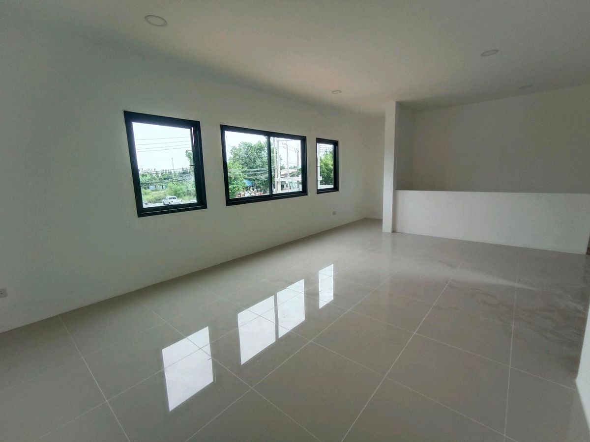 For SaleFactoryNonthaburi, Bang Yai, Bangbuathong : The Loft Minifactory 5 Warehouse, Factory, Commercial Building (The owner sells by himself)