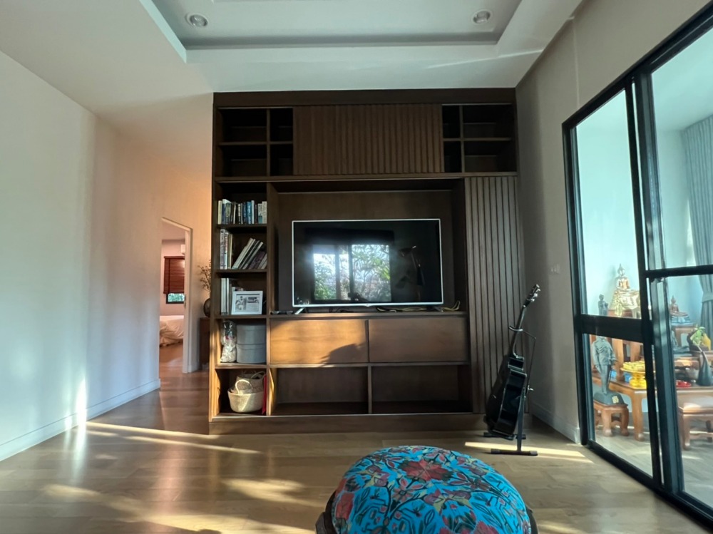 For RentHousePattanakan, Srinakarin : K-5895 For rent! Burasiri Phatthanakan, beautiful house, ready to move in, corner house, next to the common area