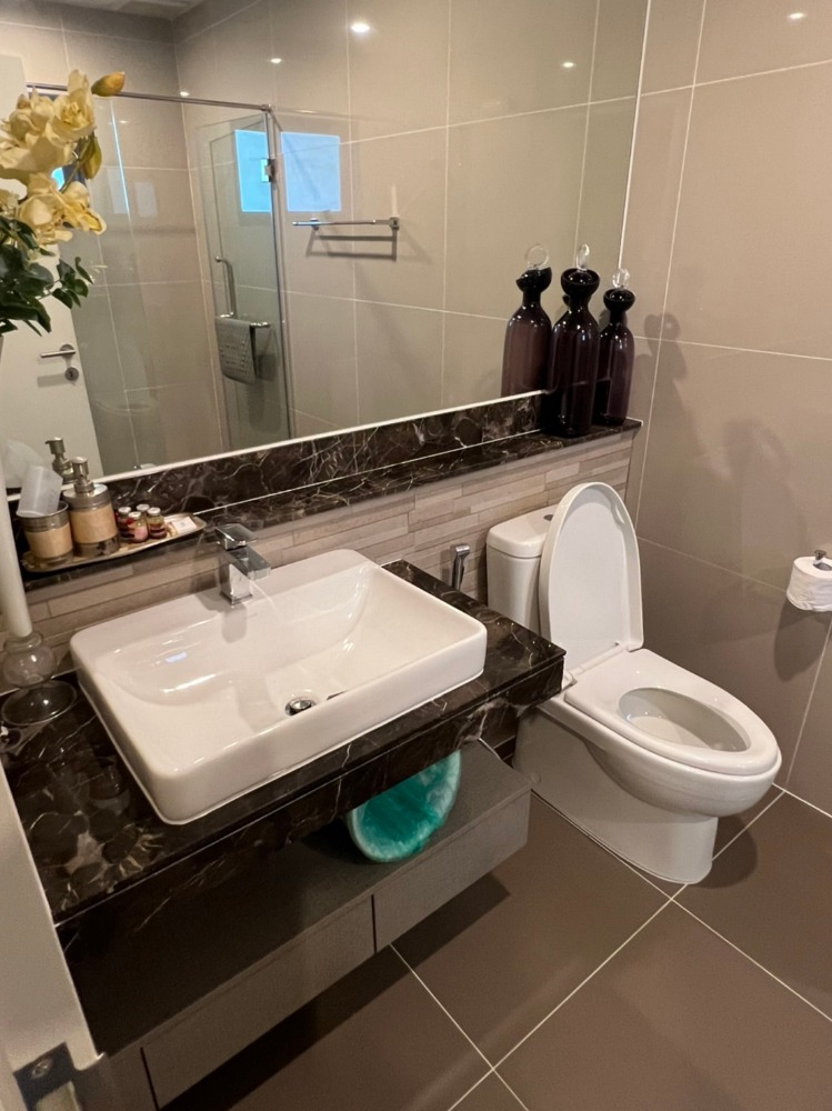 For RentHousePattanakan, Srinakarin : K-5895 For rent! Burasiri Phatthanakan, beautiful house, ready to move in, corner house, next to the common area