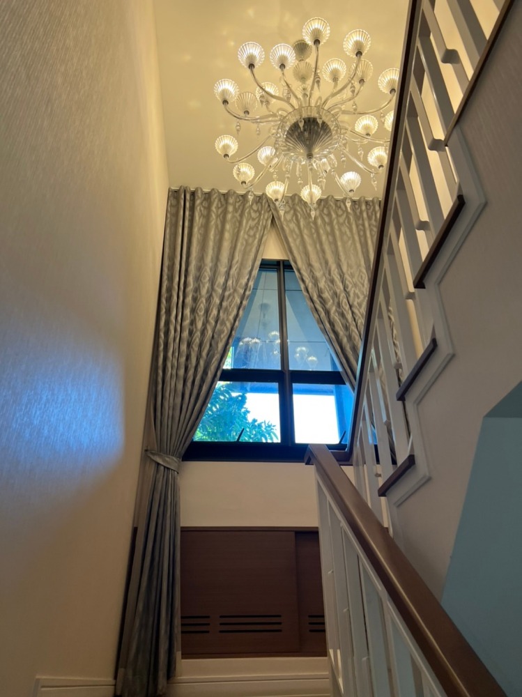 For RentHousePattanakan, Srinakarin : K-5895 For rent! Burasiri Phatthanakan, beautiful house, ready to move in, corner house, next to the common area