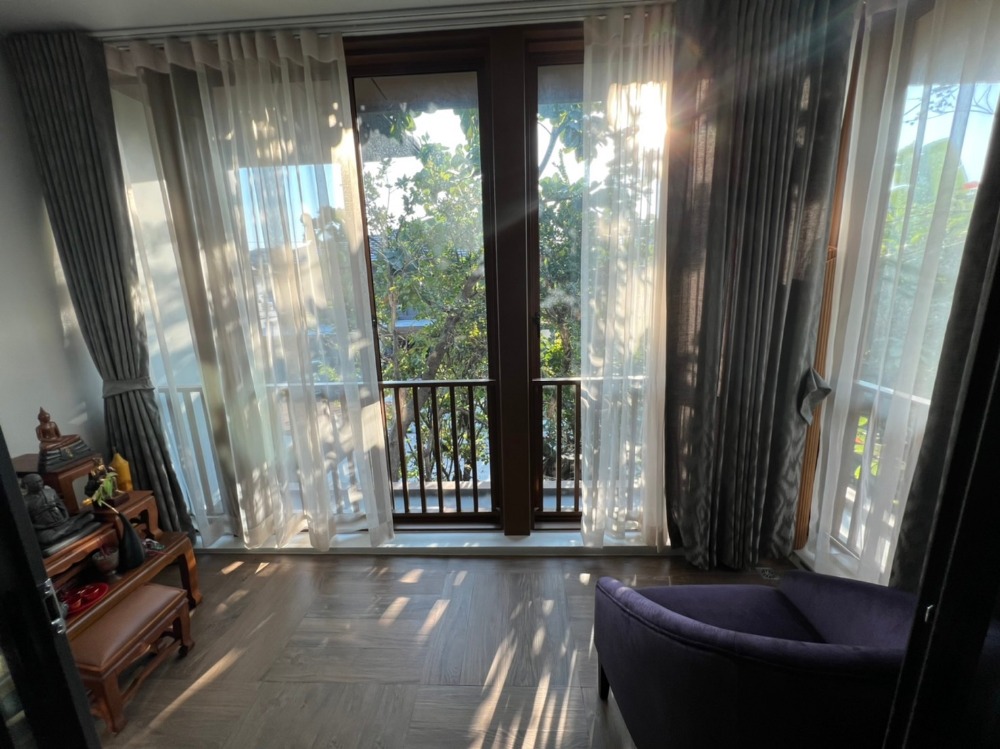 For RentHousePattanakan, Srinakarin : K-5895 For rent! Burasiri Phatthanakan, beautiful house, ready to move in, corner house, next to the common area