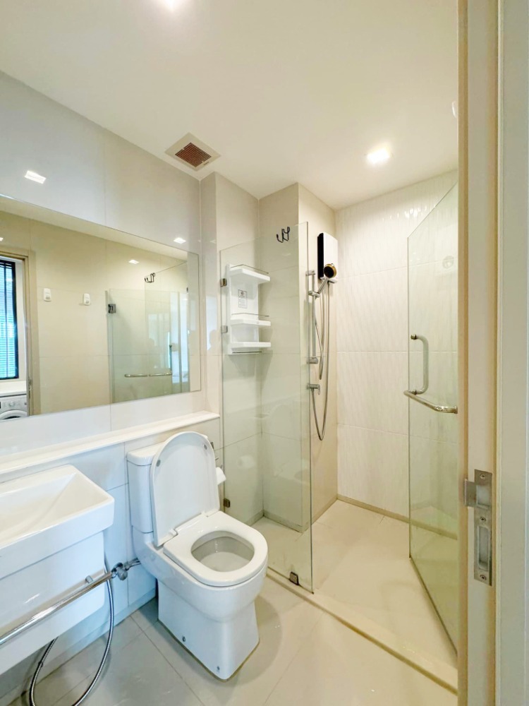 For SaleCondoWitthayu, Chidlom, Langsuan, Ploenchit : For sale: Life One Wireless, 36 sqm., 1 bedroom, 37th floor, corner room.