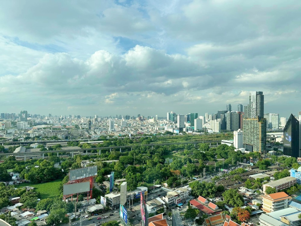 For SaleCondoWitthayu, Chidlom, Langsuan, Ploenchit : For sale: Life One Wireless, 36 sqm., 1 bedroom, 37th floor, corner room.