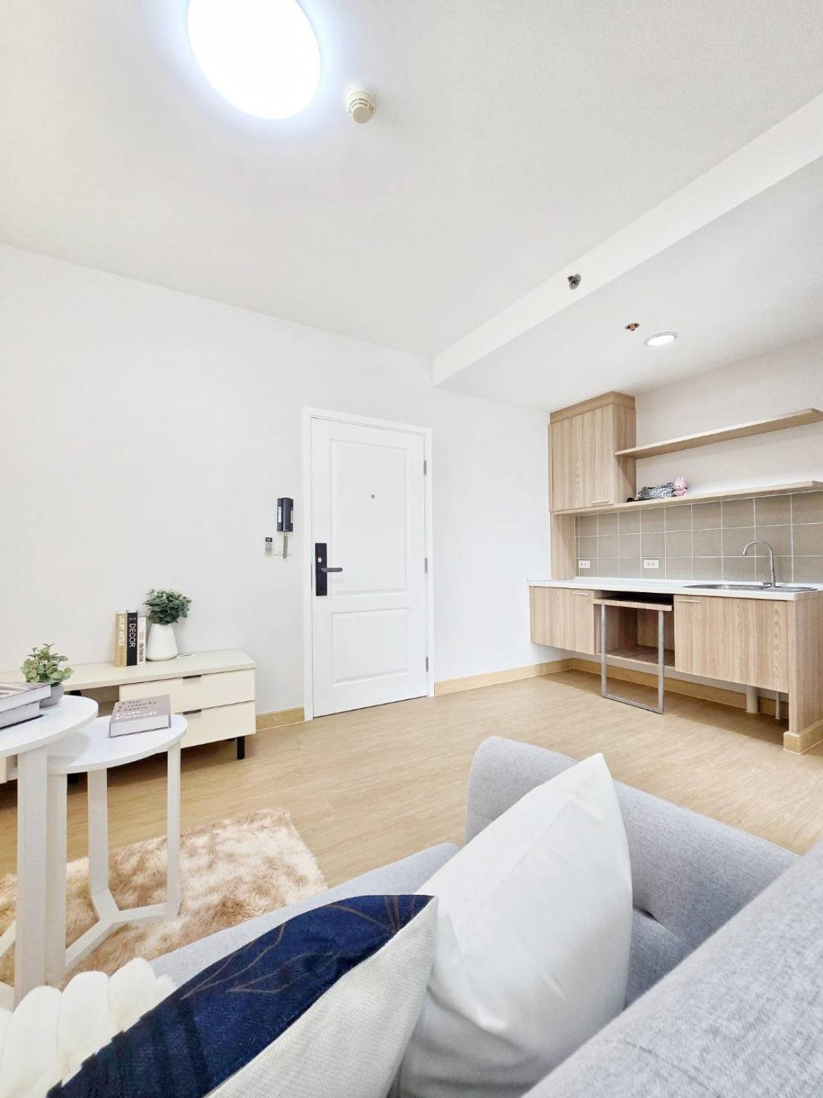 ขายคอนโดรามคำแหง หัวหมาก : 𝐀𝐢𝐫𝐩𝐨𝐫𝐭 𝐥𝐢𝐧𝐤 อยู่แค่ปากซอย🚆 ความสะดวกสบายมาเสิร์ฟถึงที่ ความคุ้มในคุ้ม ประหยัดทั้งค่าเช่าประหยัดทั้งค่ารถ..ต้องที่นี่เลย 𝐅𝐮𝐬𝐞 𝐌𝐨𝐛𝐢𝐮𝐬 รามคำแหง ( รามคำแหงซอย 3)