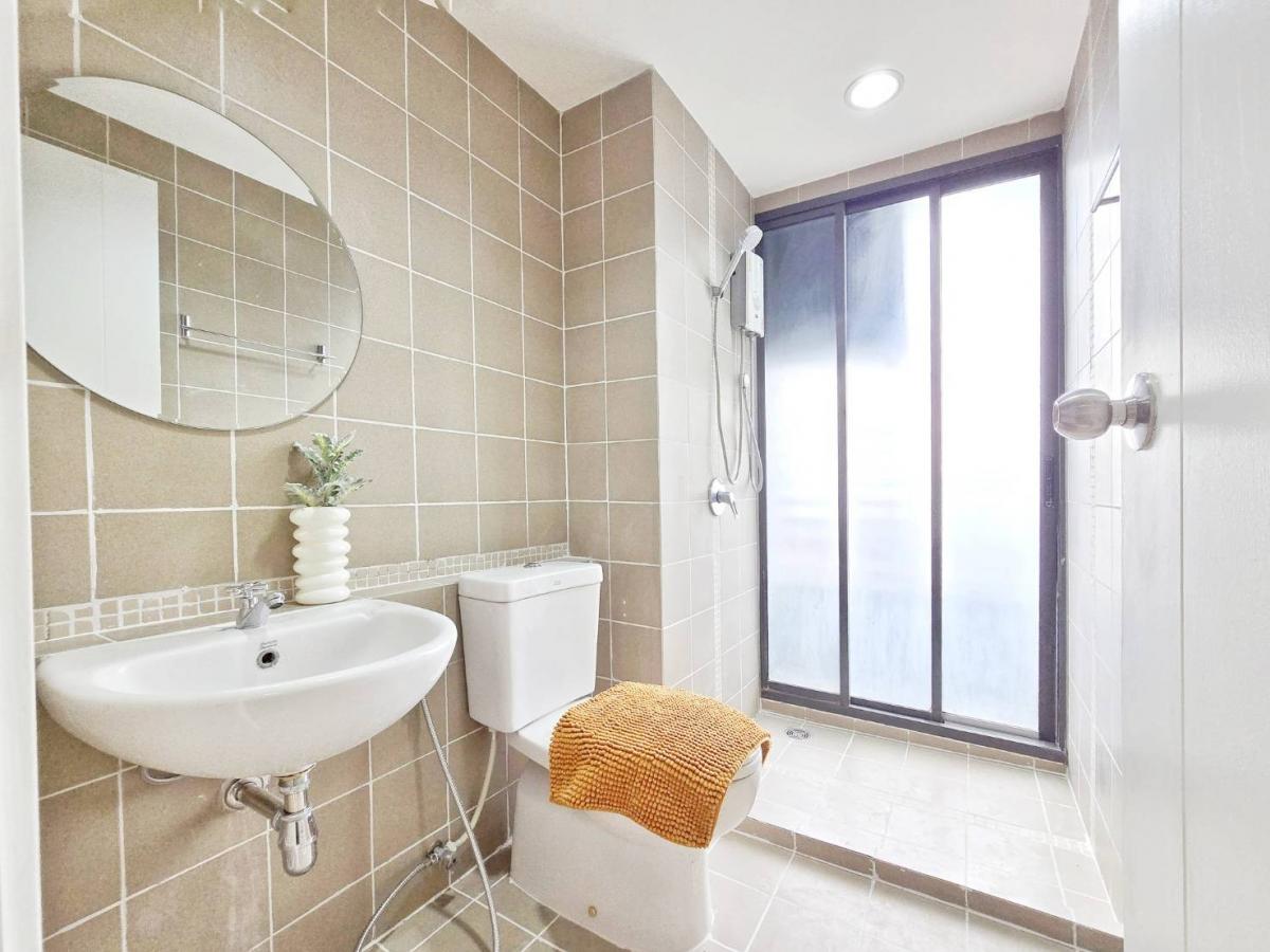 ขายคอนโดรามคำแหง หัวหมาก : 𝐀𝐢𝐫𝐩𝐨𝐫𝐭 𝐥𝐢𝐧𝐤 อยู่แค่ปากซอย🚆 ความสะดวกสบายมาเสิร์ฟถึงที่ ความคุ้มในคุ้ม ประหยัดทั้งค่าเช่าประหยัดทั้งค่ารถ..ต้องที่นี่เลย 𝐅𝐮𝐬𝐞 𝐌𝐨𝐛𝐢𝐮𝐬 รามคำแหง ( รามคำแหงซอย 3)