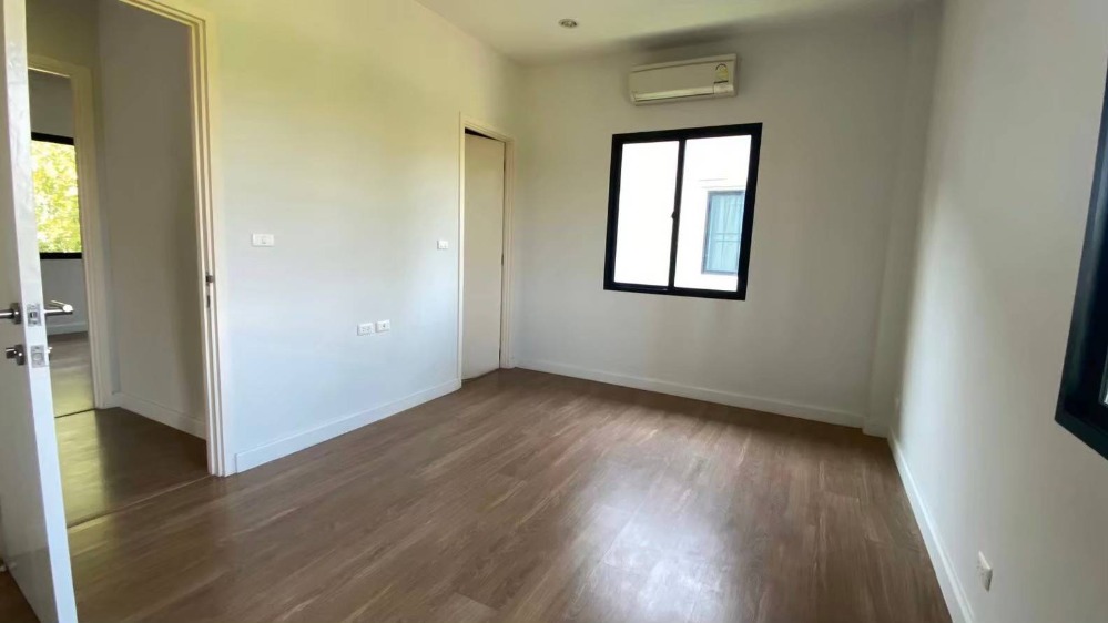 For SaleHouseBang kae, Phetkasem : Selling at a loss, never lived in, selling a luxury 2-storey detached house, Serene Kanlapaphruek