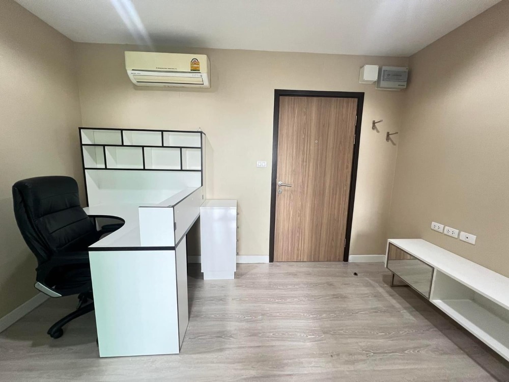 For RentCondoKasetsart, Ratchayothin : For rent metro luxe kaset 1bed near BTS senanikhom/kasetsart ฿10,000**LINE: 0863649888