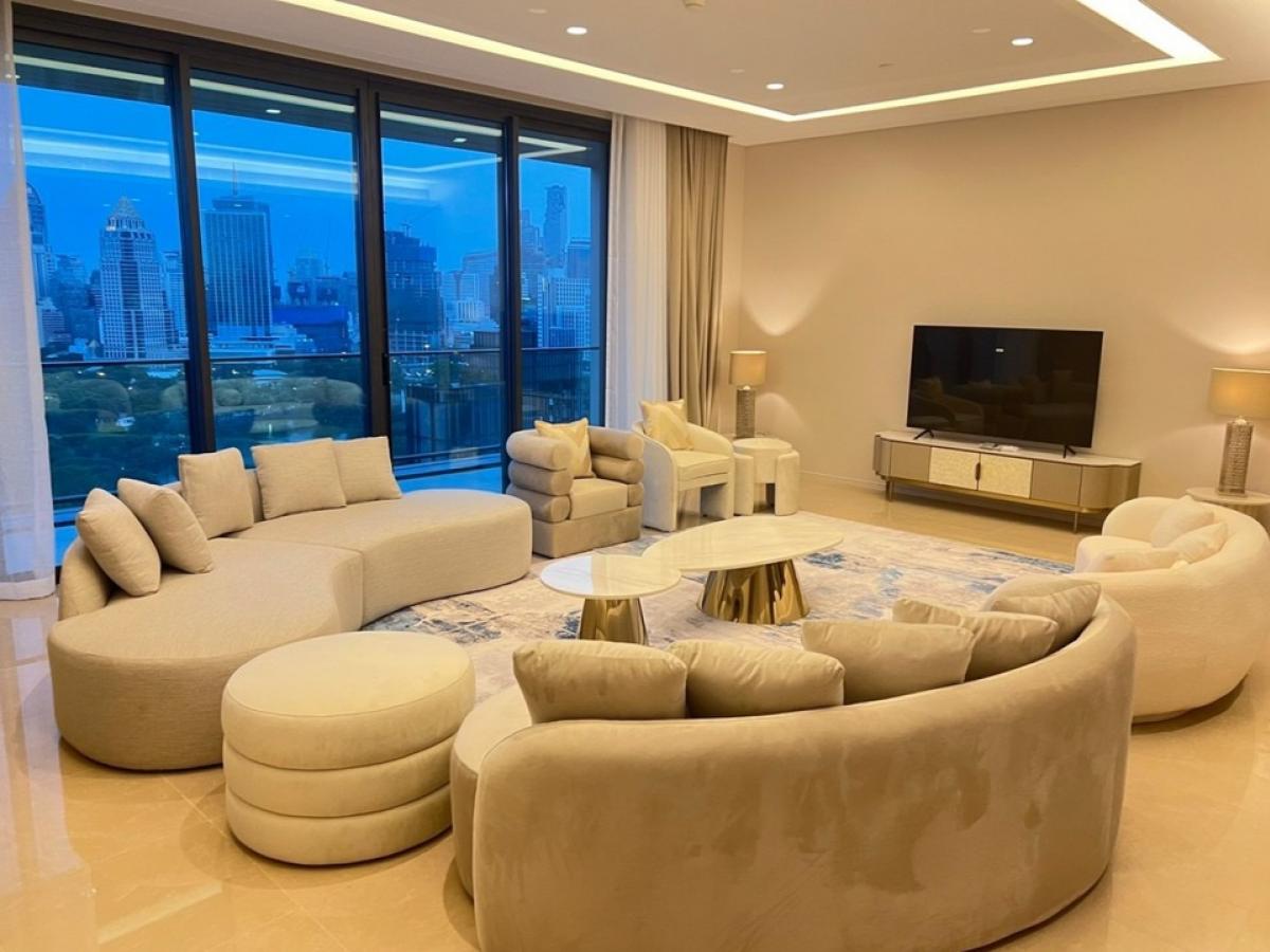 ขายคอนโดวิทยุ ชิดลม หลังสวน : คอนโดหรูให้เช่าและขาย The Residences at Sindhorn Kempinski หลังสวน ใจกลางเมือง ขนาดกว้าง 356 ตร.ม 5 ห้องนอน 7 ห้องน้ำ เหมาะสำหรับนักลงทุนและผู้มองหาคอนโดพรีเมียม Bangkok