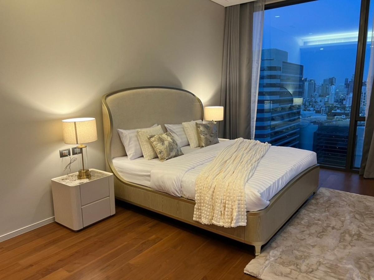 ขายคอนโดวิทยุ ชิดลม หลังสวน : คอนโดหรูให้เช่าและขาย The Residences at Sindhorn Kempinski หลังสวน ใจกลางเมือง ขนาดกว้าง 356 ตร.ม 5 ห้องนอน 7 ห้องน้ำ เหมาะสำหรับนักลงทุนและผู้มองหาคอนโดพรีเมียม Bangkok