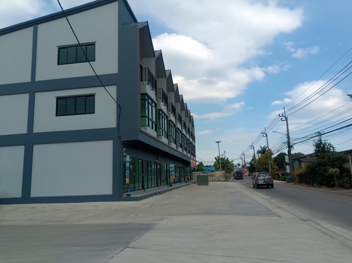 ขายอาคารพาณิชย์นนทบุรี บางใหญ่ บางบัวทอง : The Loft Homeoffice อาคารพาณิชย์,ตึกแถว,โฮมออฟฟิศ (เจ้าของขายเอง)