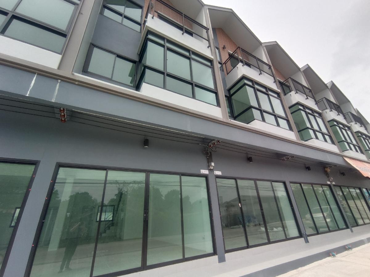 ขายอาคารพาณิชย์นนทบุรี บางใหญ่ บางบัวทอง : The Loft Homeoffice อาคารพาณิชย์,ตึกแถว,โฮมออฟฟิศ (เจ้าของขายเอง)