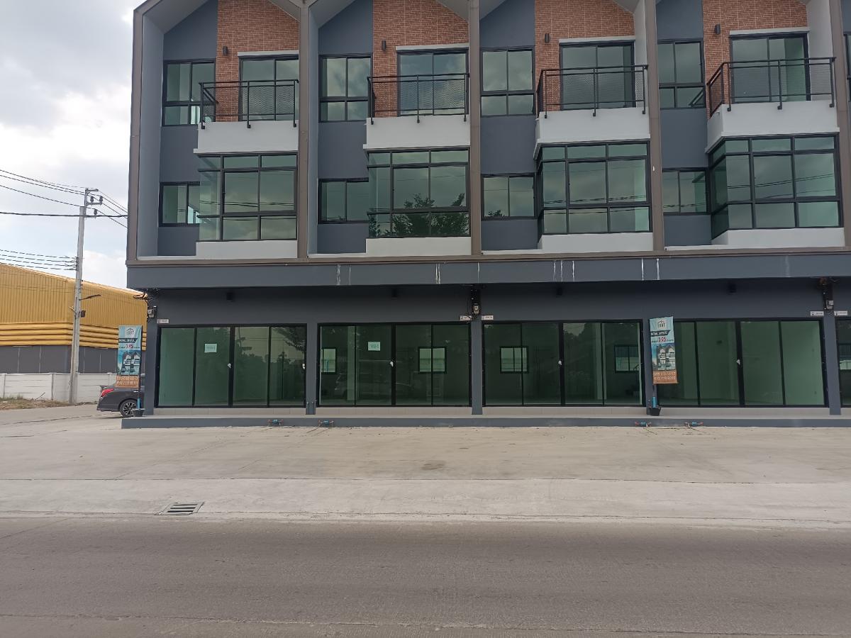 ขายอาคารพาณิชย์นนทบุรี บางใหญ่ บางบัวทอง : The Loft Homeoffice อาคารพาณิชย์,ตึกแถว,โฮมออฟฟิศ (เจ้าของขายเอง)