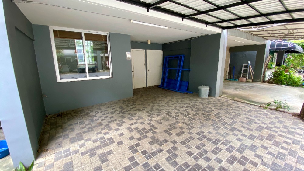 ขายทาวน์โฮมนวมินทร์ รามอินทรา : ขายบ้าน ไซมิส บลอสซั่ม แอท แฟชั่น (Siamese Blossom @ Fashion) 3 ชั้นครึ่ง 250 ตารางเมตร type ใหญ่สุด