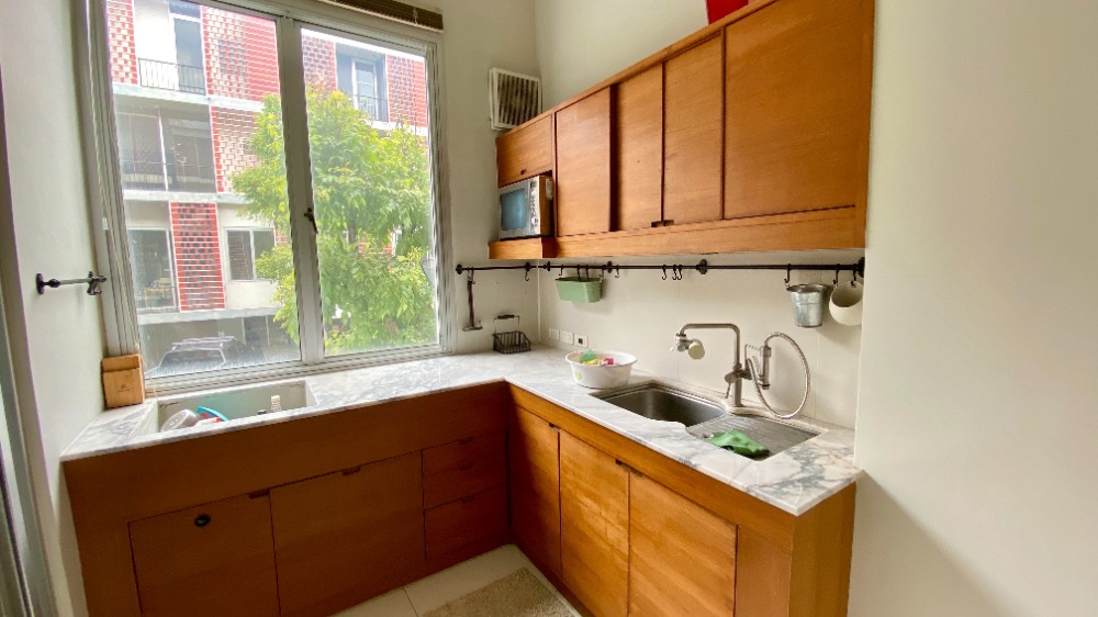 ขายทาวน์โฮมนวมินทร์ รามอินทรา : ขายบ้าน ไซมิส บลอสซั่ม แอท แฟชั่น (Siamese Blossom @ Fashion) 3 ชั้นครึ่ง 250 ตารางเมตร type ใหญ่สุด