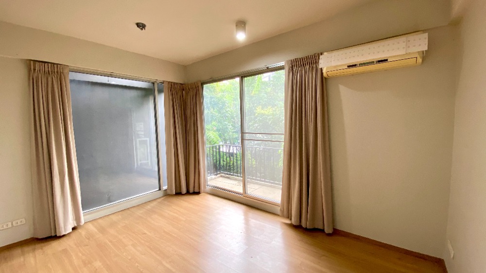 ขายทาวน์โฮมนวมินทร์ รามอินทรา : ขายบ้าน ไซมิส บลอสซั่ม แอท แฟชั่น (Siamese Blossom @ Fashion) 3 ชั้นครึ่ง 250 ตารางเมตร type ใหญ่สุด