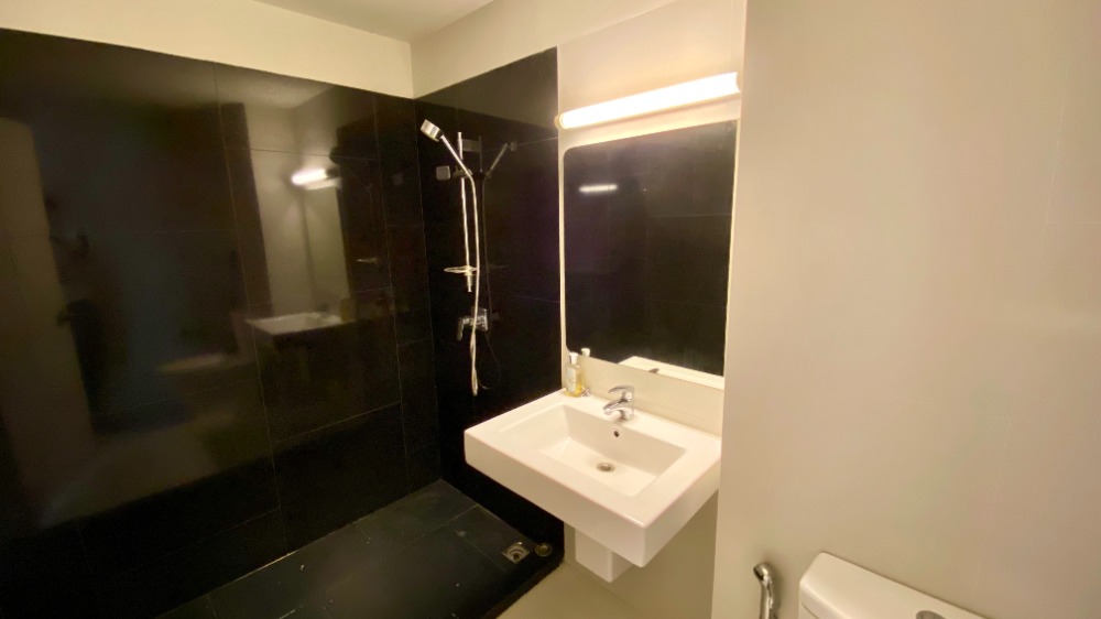 ขายทาวน์โฮมนวมินทร์ รามอินทรา : ขายบ้าน ไซมิส บลอสซั่ม แอท แฟชั่น (Siamese Blossom @ Fashion) 3 ชั้นครึ่ง 250 ตารางเมตร type ใหญ่สุด