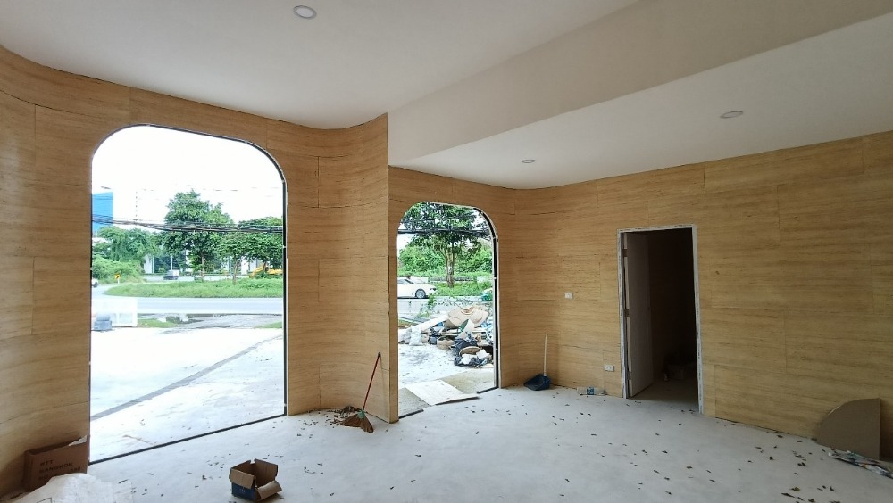 ให้เช่าร้านค้า/ตลาดนัดนวมินทร์ รามอินทรา : ร้านอาหาร ร้านกาแฟ โชว์รูม ออฟฟิศ ใหม่ ให้เช่า ติดถนนไทยรามัญ ใกล้ทางด่วน ย่านเกิดใหม่ใจกลางกรุงเทพตะวันออก