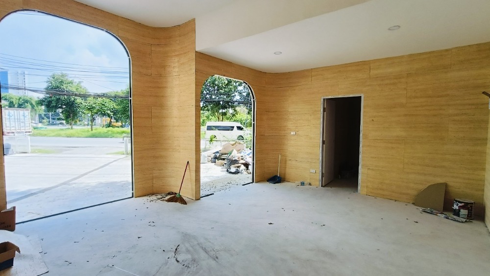 ให้เช่าร้านค้า/ตลาดนัดนวมินทร์ รามอินทรา : ร้านอาหาร ร้านกาแฟ โชว์รูม ออฟฟิศ ใหม่ ให้เช่า ติดถนนไทยรามัญ ใกล้ทางด่วน ย่านเกิดใหม่ใจกลางกรุงเทพตะวันออก