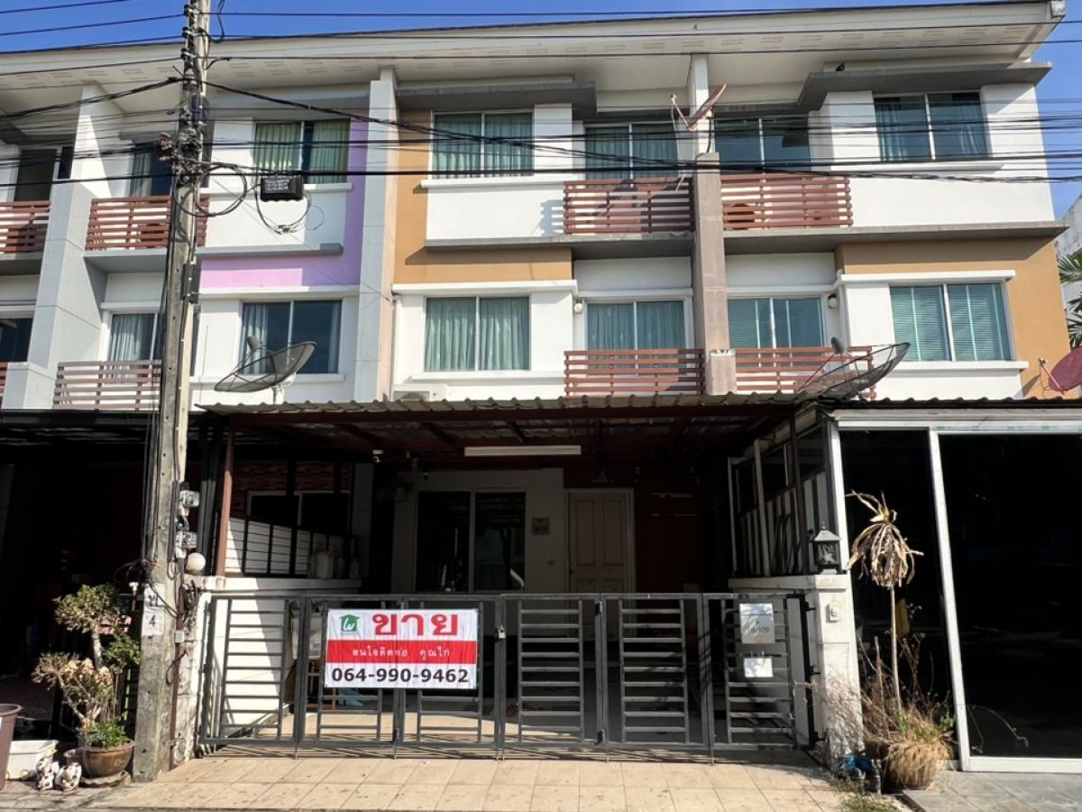 For SaleTownhomeLadkrabang, Suwannaphum Airport : 3-story townhouse for sale, Town Plus Onnut-Lat Krabang