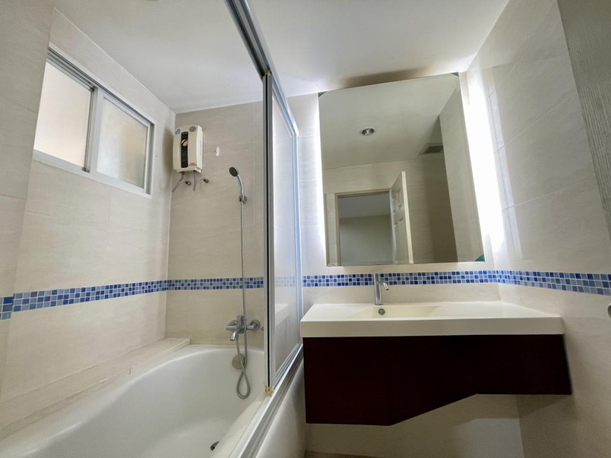 For RentCondoSathorn, Narathiwat : Rent Life @ Sathorn 10 (Life At Sathorn 10)