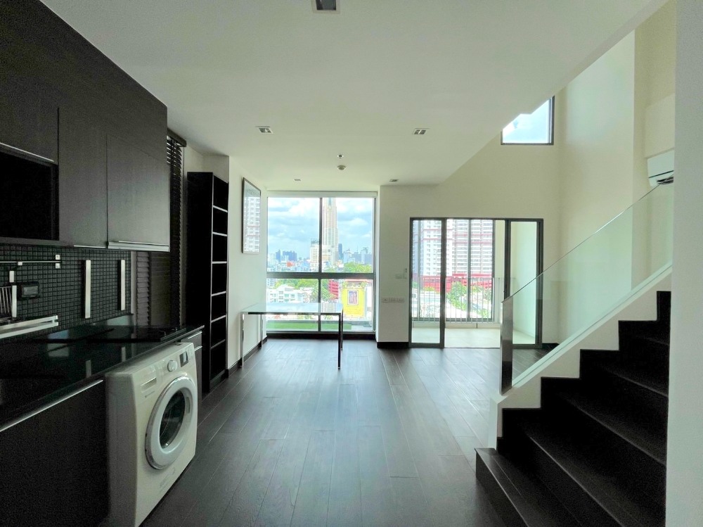 For RentCondoRatchathewi,Phayathai : IDEO Q Phayathai Duplex for rent 60 sqm 30k per month