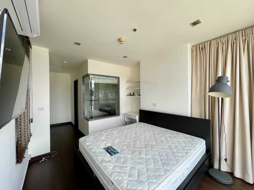 For RentCondoRatchathewi,Phayathai : IDEO Q Phayathai Duplex for rent 60 sqm 30k per month