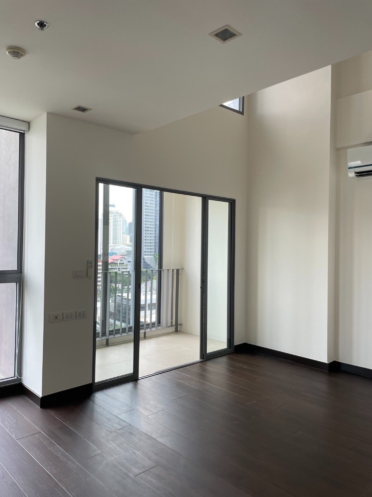 For RentCondoRatchathewi,Phayathai : IDEO Q Phayathai Duplex for rent 60 sqm 30k per month