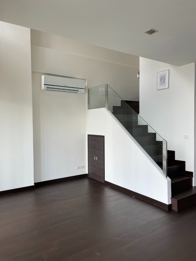 For RentCondoRatchathewi,Phayathai : IDEO Q Phayathai Duplex for rent 60 sqm 30k per month
