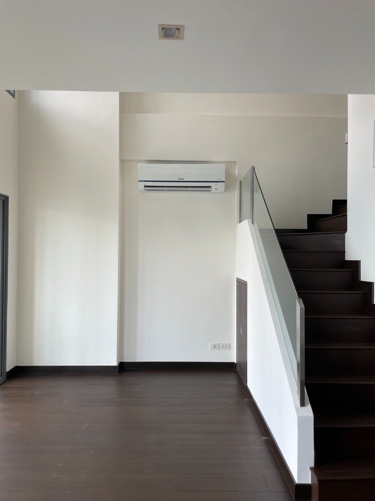 For RentCondoRatchathewi,Phayathai : IDEO Q Phayathai Duplex for rent 60 sqm 30k per month