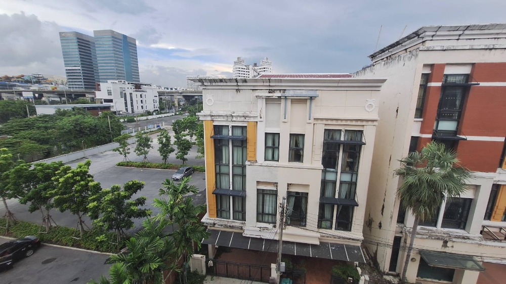 ให้เช่าโฮมออฟฟิศบางนา แบริ่ง ลาซาล : โฮมออฟฟิศ 4 ชั้น ให้เช่า พร้อมเข้าใช้งาน