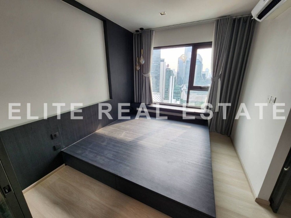 For SaleCondoWitthayu, Chidlom, Langsuan, Ploenchit : 💥 Golden Opportunity 💥 For Sale Condo Life One Wireless High Floor Price Lower Than Estimate Built-in Room Fully Furnished In Excellent Condition 💯 Near BTS-Ploenchit 🚄 Don't miss the opportunity to own it!!