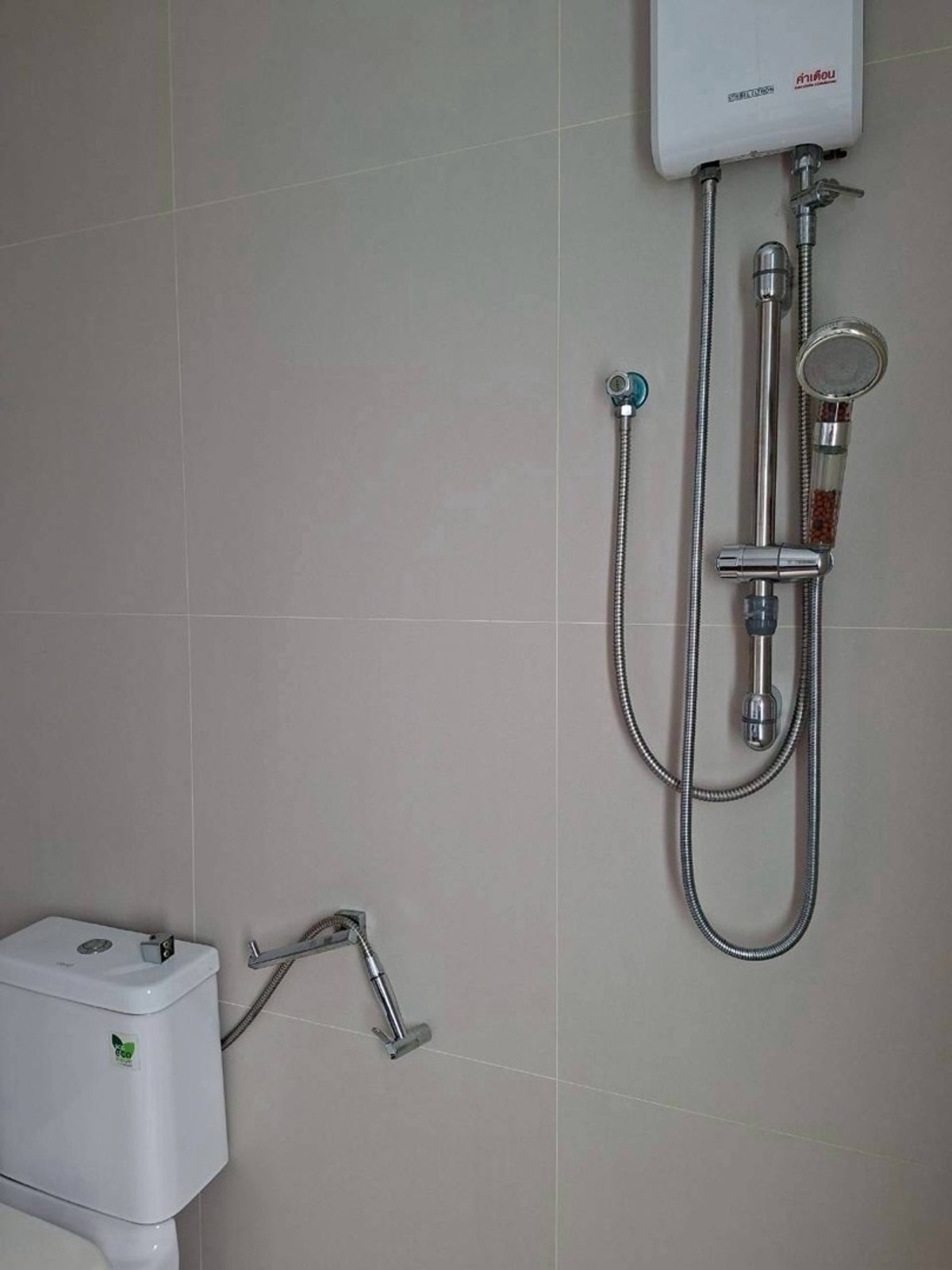 ให้เช่าโฮมออฟฟิศรัชดา ห้วยขวาง : 😍😍😍 ด่วน พร้อมอยู่ โฮมออฟฟิศ 3.5ชั้น หลังใหญ่ ใจกลางเมือง✅✅✅