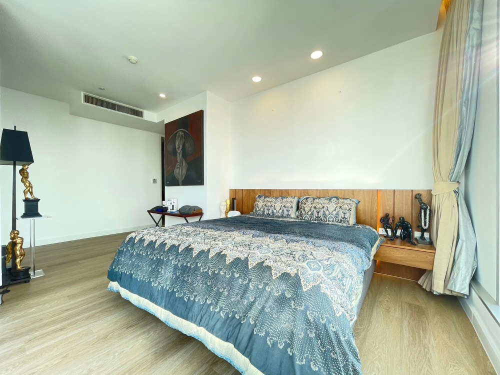 ให้เช่าคอนโดสาทร นราธิวาส : ✨🌇 ขาย/ให้เช่า สกาย วิลลา สาทร คอนโด 4 ห้องนอน - ใกล้ BTS ช่องนนทรี