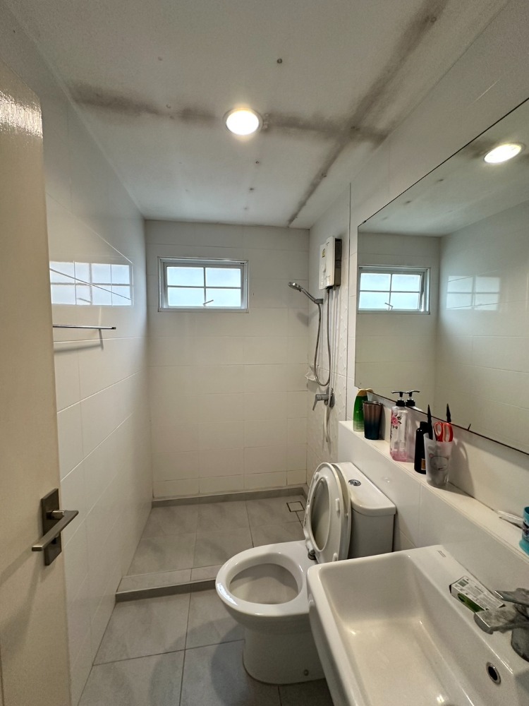 ขายทาวน์โฮมมีนบุรี-ร่มเกล้า : ขายทาวน์โฮม Indy ศรีนครินทร์ - ร่มเกล้า ทำเลดี พร้อมอยู่