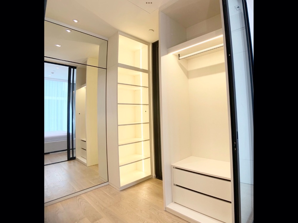 ขายคอนโดวิทยุ ชิดลม หลังสวน : 2 นอน bts ชิดลม 28 chidlom