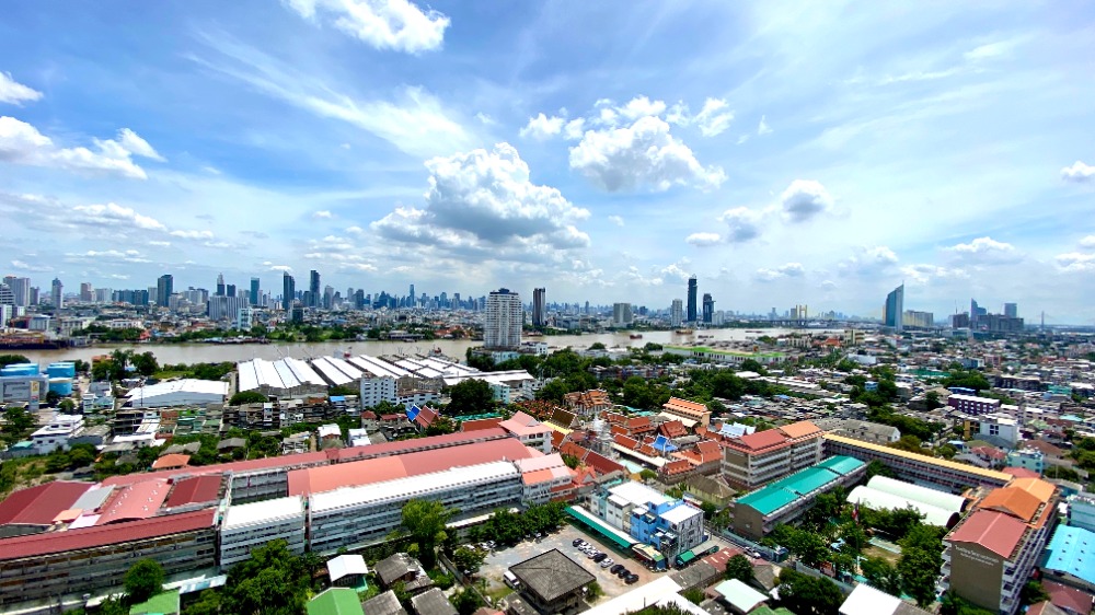 For SaleCondoRathburana, Suksawat : Sale: ISSI condo Suksawat, 2 bedrooms, the largest room in the building, 60.29 sq.m., 23rd floor, Chao Phraya River view