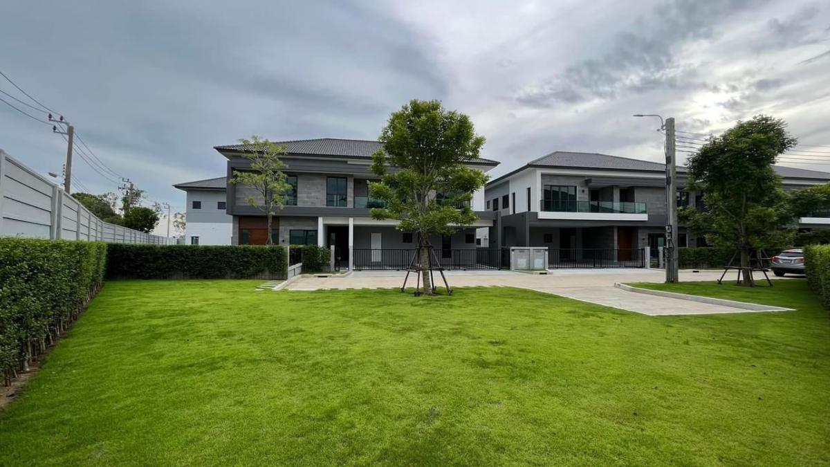 ขายบ้านบางนา แบริ่ง ลาซาล : 📢👇ขายบ้านใหม่ โครงการใหม่ ที่ The City บางนา (โครงการใหม่) มีความเป็นส่วนตัวสูง เนื่องจากหลังมุม Type ใหญ่  Godiva หน้าบ้านไม่ติดกับหลังอื่น พื้นที่กว้าง ใกล้ Mega บางนา