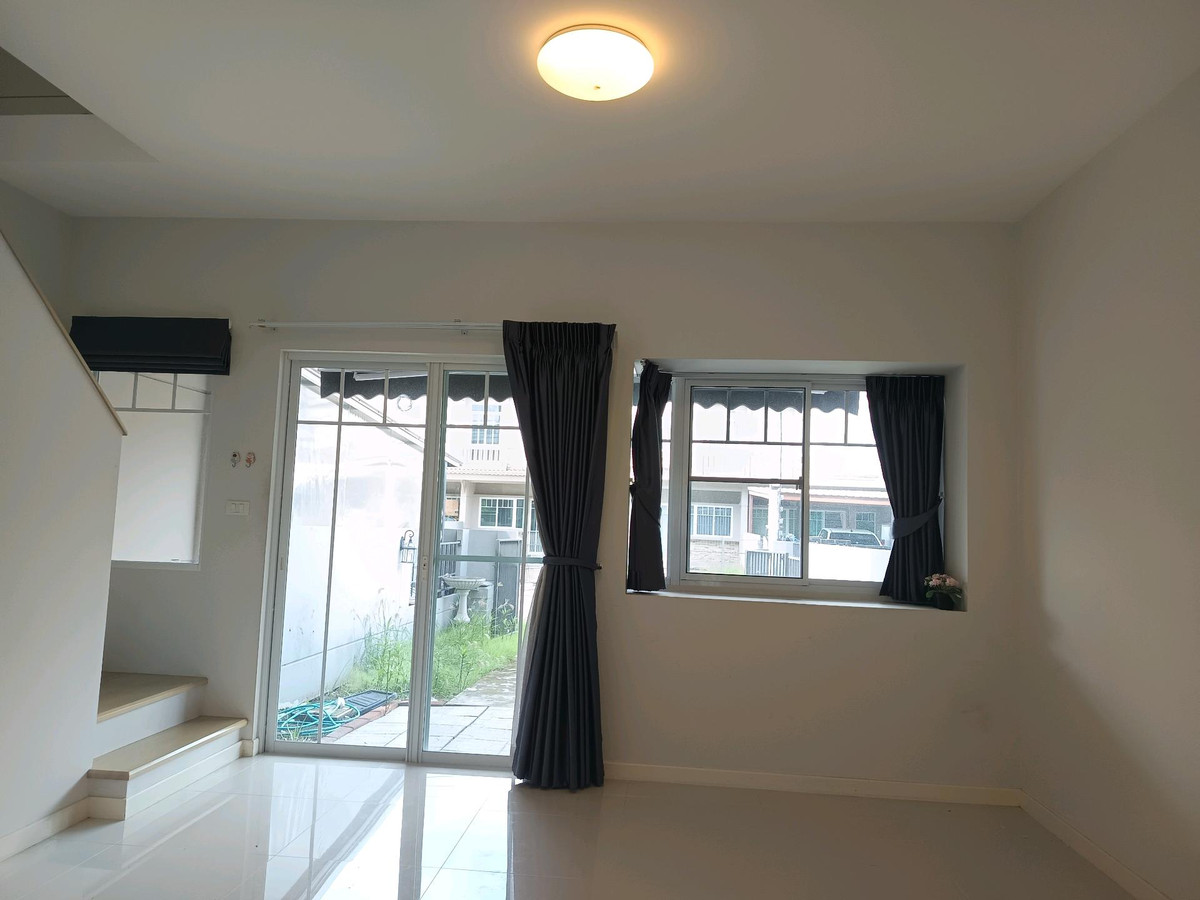 ให้เช่าทาวน์โฮมมีนบุรี-ร่มเกล้า : 🍒ขาย /ให้เช่า หมู่บ้านอินดี้ ศรีนครินทร์-ร่มเกล้า 24 ตกแต่งสวย ต้นซอย ใกล้สวน