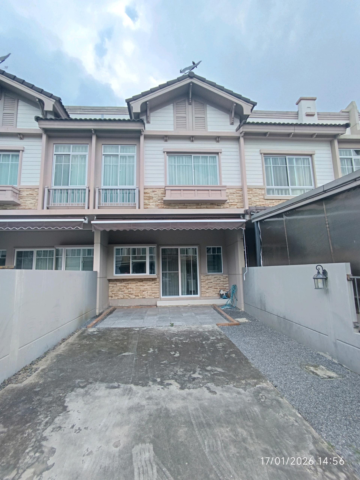 ให้เช่าทาวน์โฮมมีนบุรี-ร่มเกล้า : 🍒ขาย /ให้เช่า หมู่บ้านอินดี้ ศรีนครินทร์-ร่มเกล้า 24 ตกแต่งสวย ต้นซอย ใกล้สวน