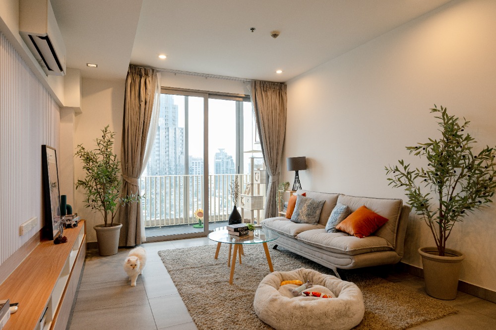 ขายคอนโดสุขุมวิท อโศก ทองหล่อ : ขาย Ashton Morph สุขุมวิท 38 (2Bed) 75.55 ตร.ม.เลี้ยงสัตว์ได้!ตกแต่งใหม่ 15 ล้าน ติดต่อโบ 081-2450908