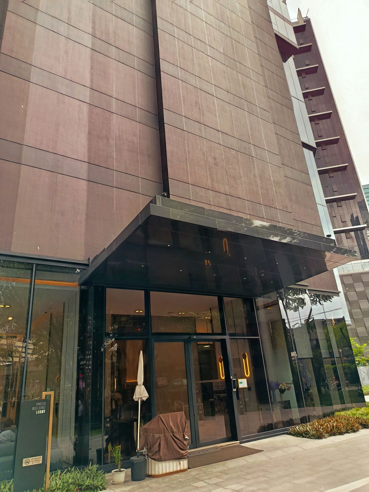 For RentCondoRama9, Petchburi, RCA : Ashton Asoke-Rama 9 1 bedroom 1 bathroom 30,000 baht/month