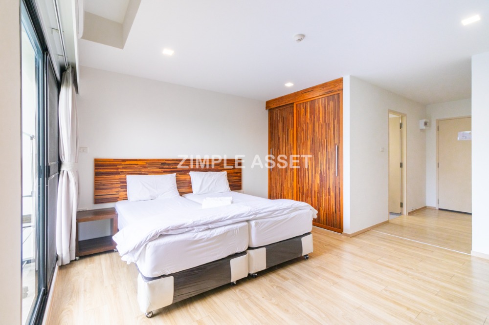 For RentOnnut, Udomsuk : Line: @zimple_asset Fully-furnished apartments in Sukhumvit 81, well-decorated rooms with convenient access, just 200 m. from BTS On Nut.