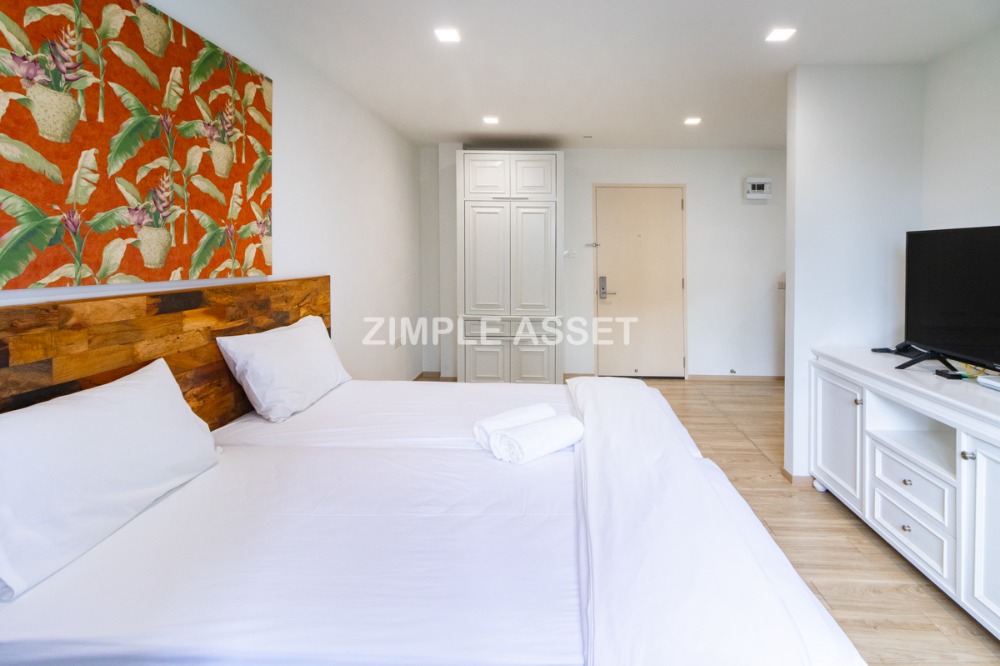 For RentOnnut, Udomsuk : Line: @zimple_asset Fully-furnished apartments in Sukhumvit 81, well-decorated rooms with convenient access, just 200 m. from BTS On Nut.
