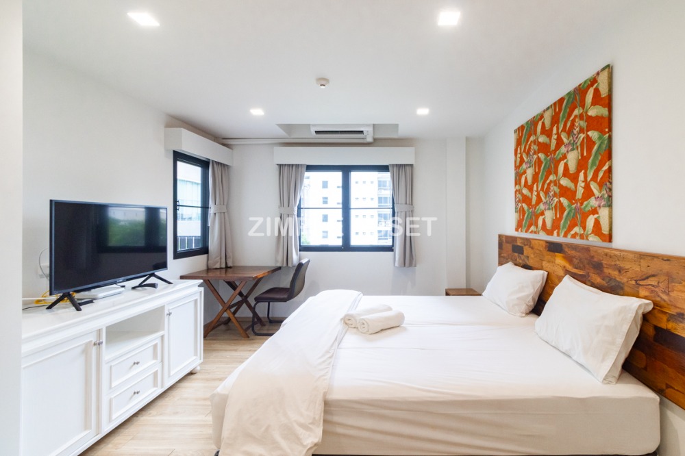For RentOnnut, Udomsuk : Line: @zimple_asset Fully-furnished apartments in Sukhumvit 81, well-decorated rooms with convenient access, just 200 m. from BTS On Nut.