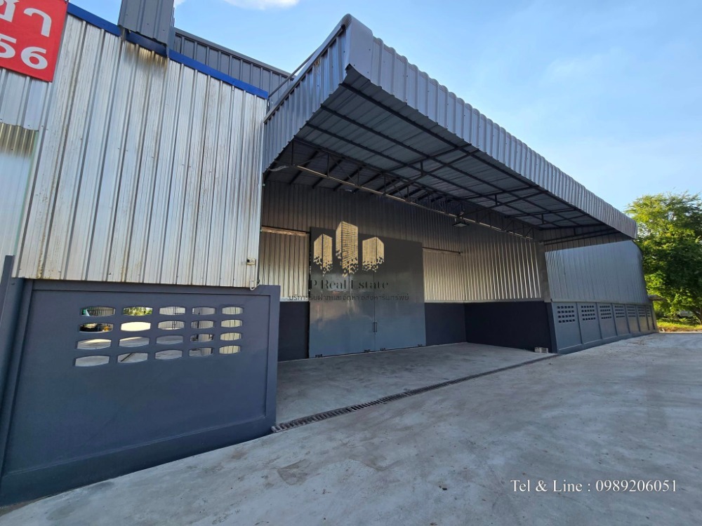For RentWarehouseNonthaburi, Bang Yai, Bangbuathong : Warehouse/office for rent, Pathum Thani-Bang Len Road, Khlong Khwang Subdistrict, Sai Noi District, Nonthaburi, area 800 sq m.