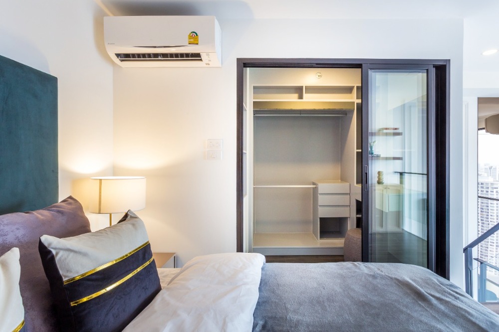 ขายคอนโดเกษตรศาสตร์ รัชโยธิน : ขาย KnightsBridge Space รัชโยธิน 1 ห้องนอน 38 ตรม. ชั้น 32 ห้องสวย ตกแต่งครบ