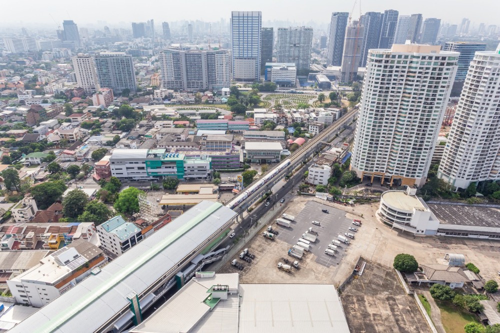 ขายคอนโดเกษตรศาสตร์ รัชโยธิน : ขาย KnightsBridge Space รัชโยธิน 1 ห้องนอน 38 ตรม. ชั้น 32 ห้องสวย ตกแต่งครบ