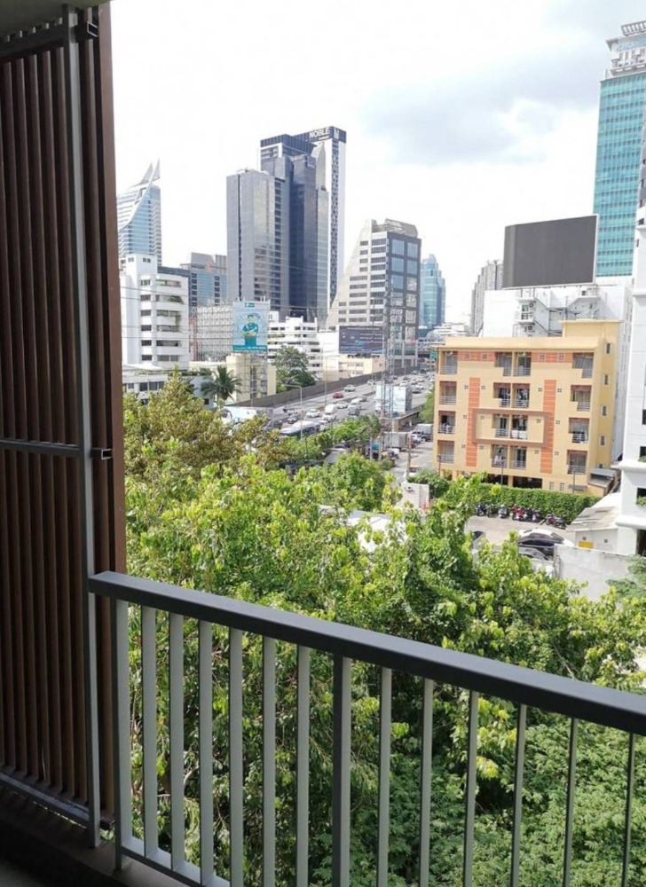 ให้เช่าคอนโดวิทยุ ชิดลม หลังสวน : Focus Ploenchit 1 Bed 23,000 per month