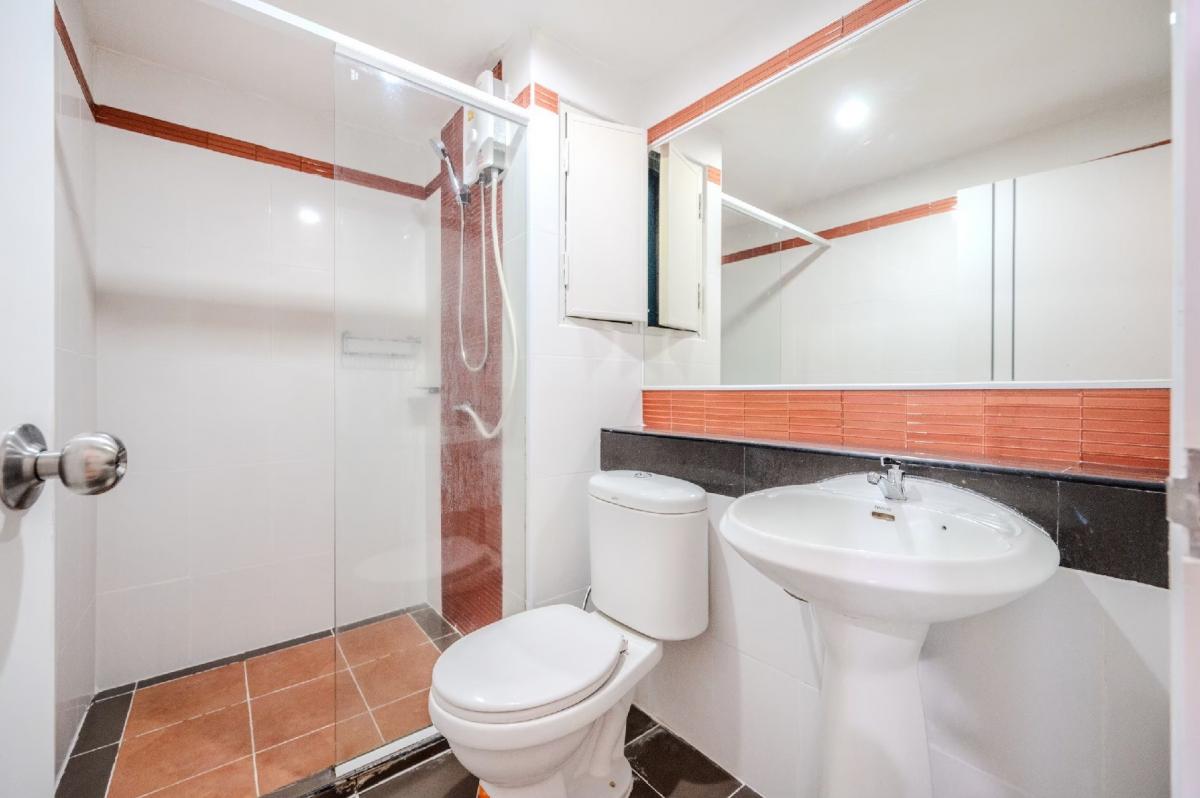 For SaleCondoBang Sue, Wong Sawang, Tao Pun : 🌳Regent Home 6/1 🌳Prachachuen📍Just 10 minutes from MRT Phahon Yothin and BTS Mo Chit